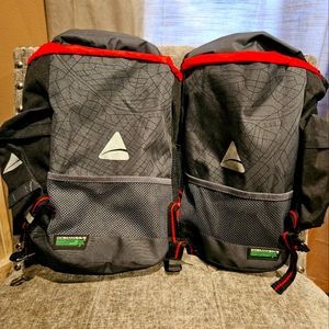 Axiom Seymour Bike Bags